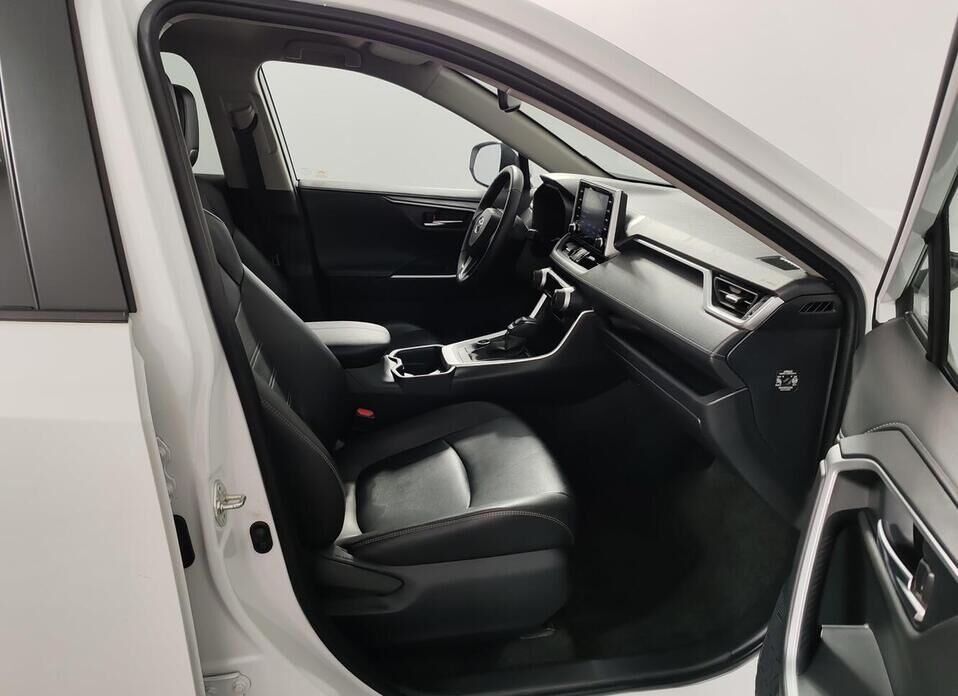 Toyota RAV4, V (XA50) 2.0 CVT (149 л.с.) 4WD