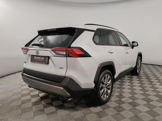 Toyota RAV4, 2021&nbsp;г., 40&nbsp;639&nbsp;км