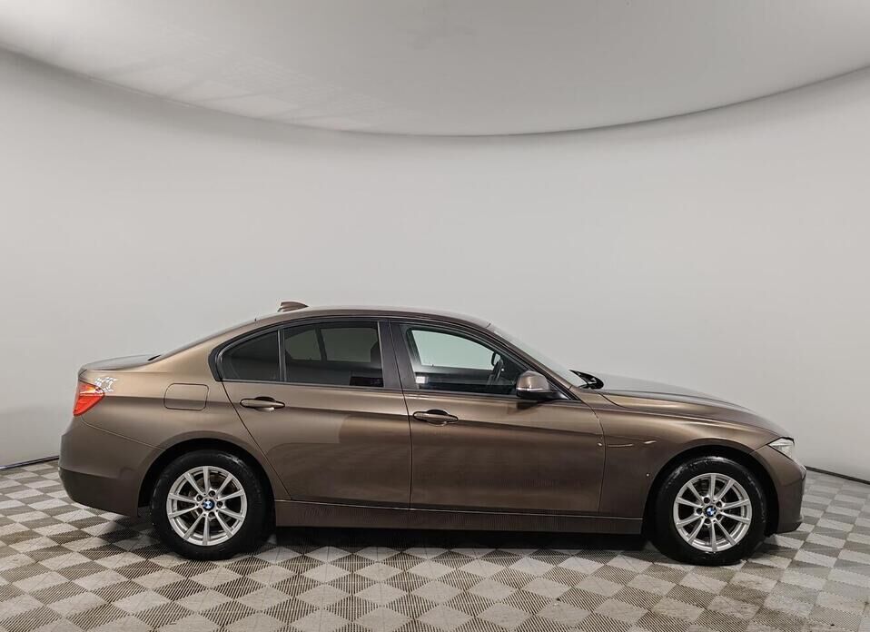 BMW 3 серии, VI (F3x) 320i 2.0 AT (184 л.с.)
