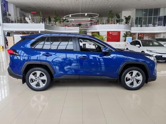 Toyota RAV4, 2022&nbsp;г., 102&nbsp;705&nbsp;км