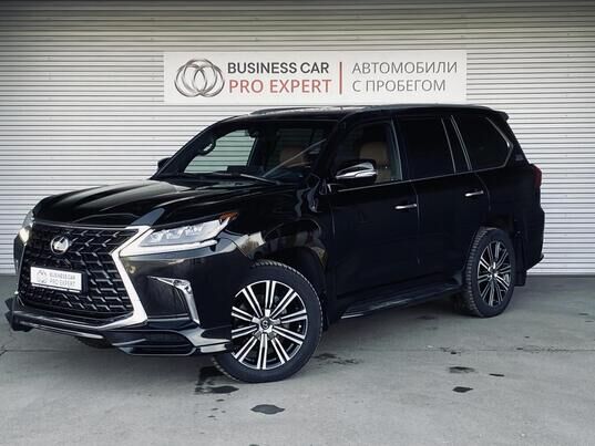 Lexus LX