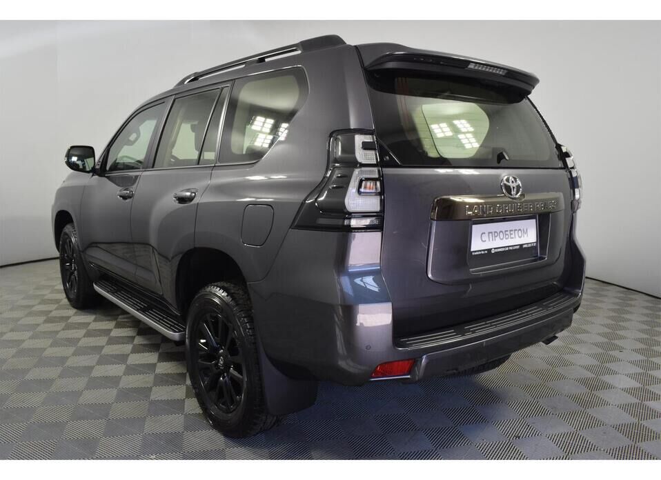 Toyota Land Cruiser Prado, 150 Series Рестайлинг 3 2.8d AT (200 л.с.) 4WD